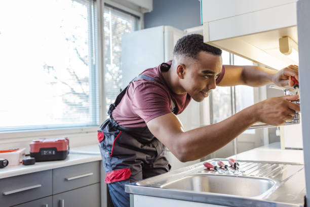 Best Clogged Drain Plumber  in Riesel, TX